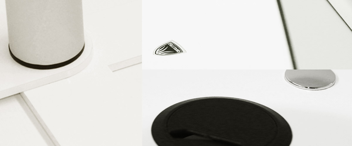 qualita-stand quality in the details of the portable stands