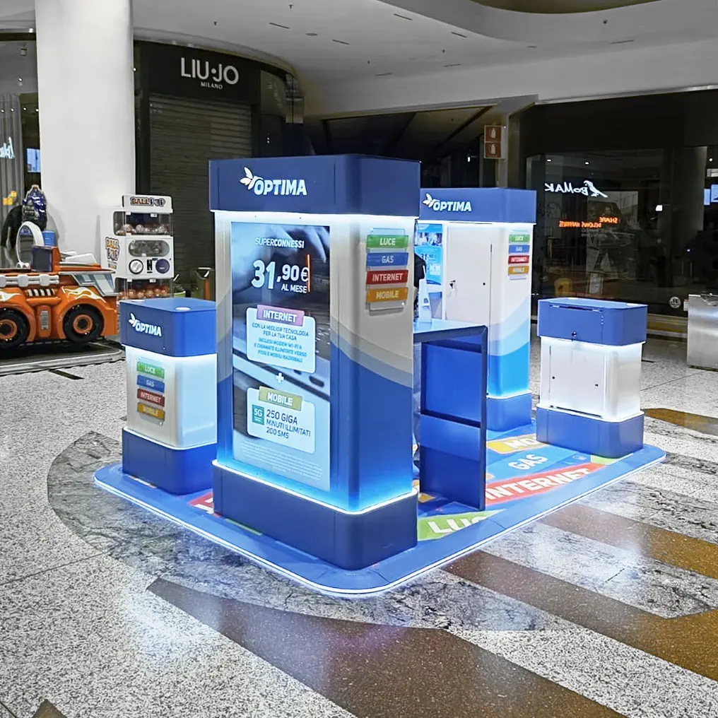 optima1 stand centro commerciale a Milano